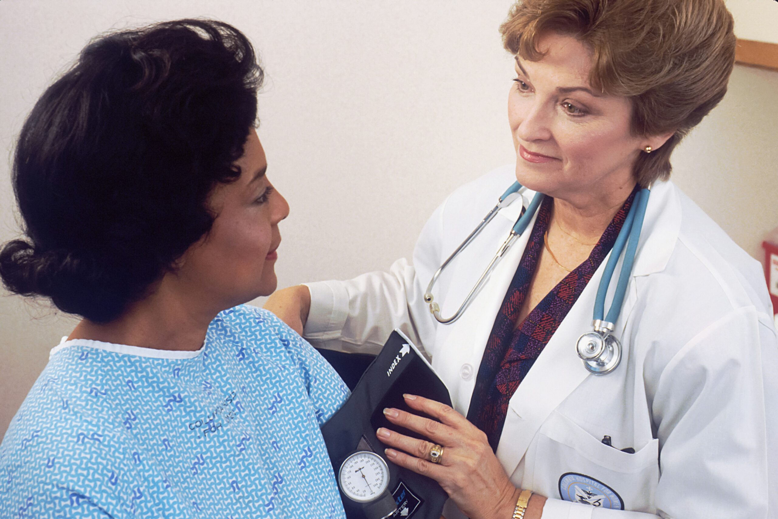 What is the patient satisfaction rate for p shot procedures?